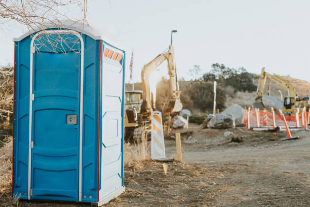 Best Portable Toilet Rental for Emergency Services in Coyne Center, IL